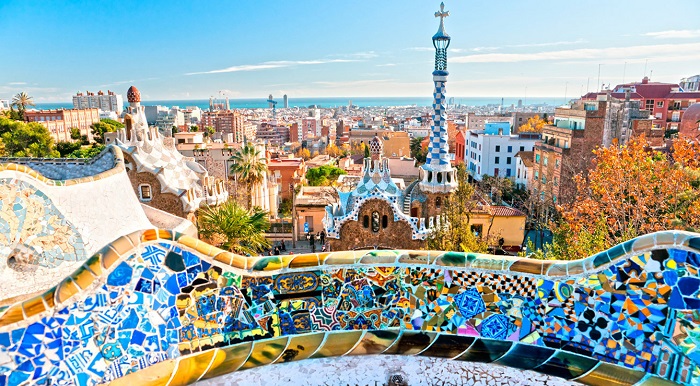 Top 10 Reasons to Study in Spain